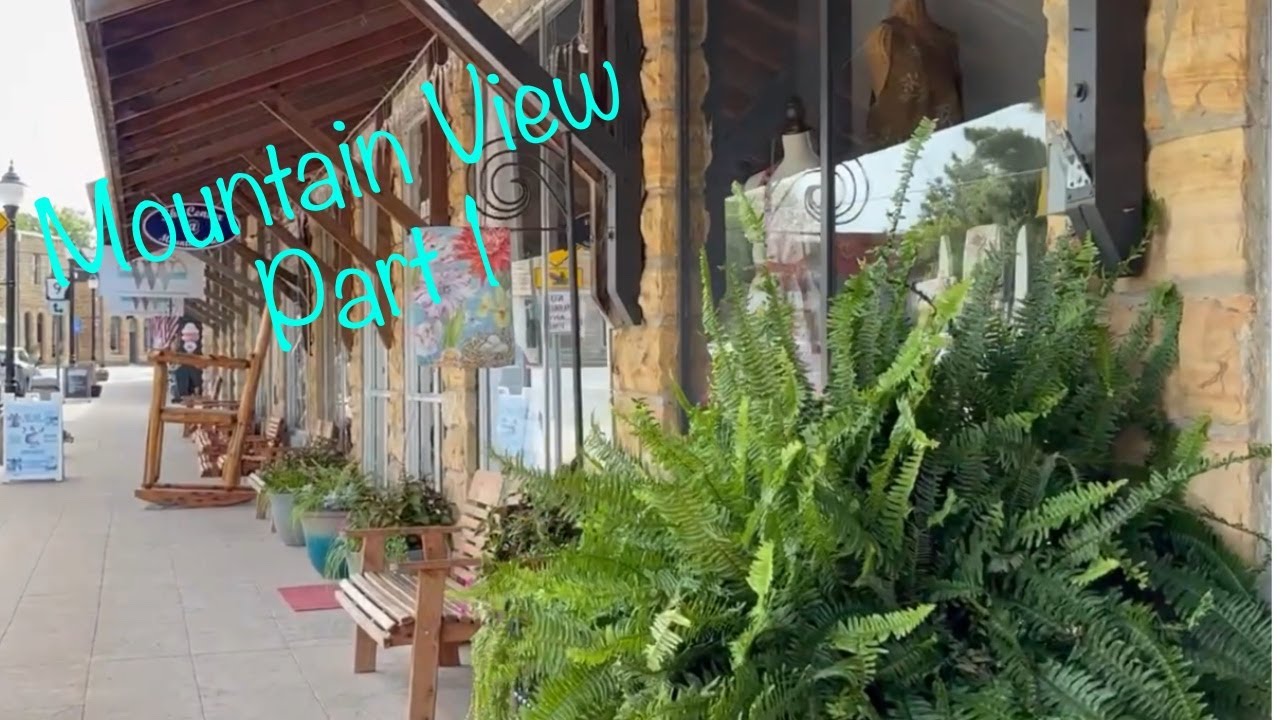 Mountains, Motorcycles, and Flea Markets in Mountain View Arkansas