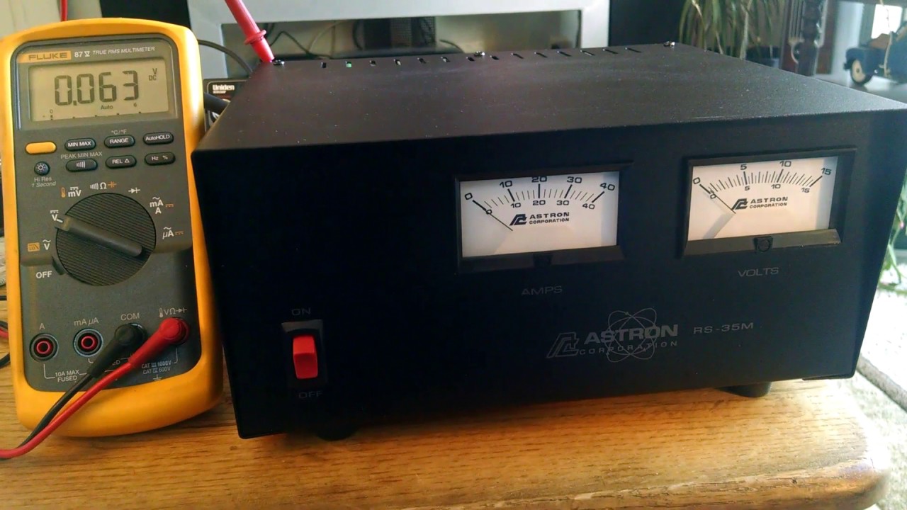Astron RS-35M Ham Power Supply Meter Illumination Surprise - YouTube