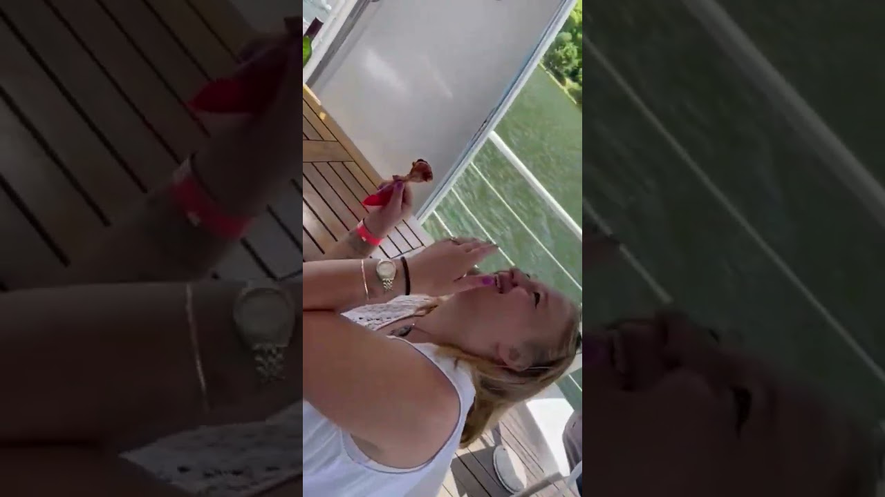 Taylor Swift reacts to Antidote by Decade Rapperz  