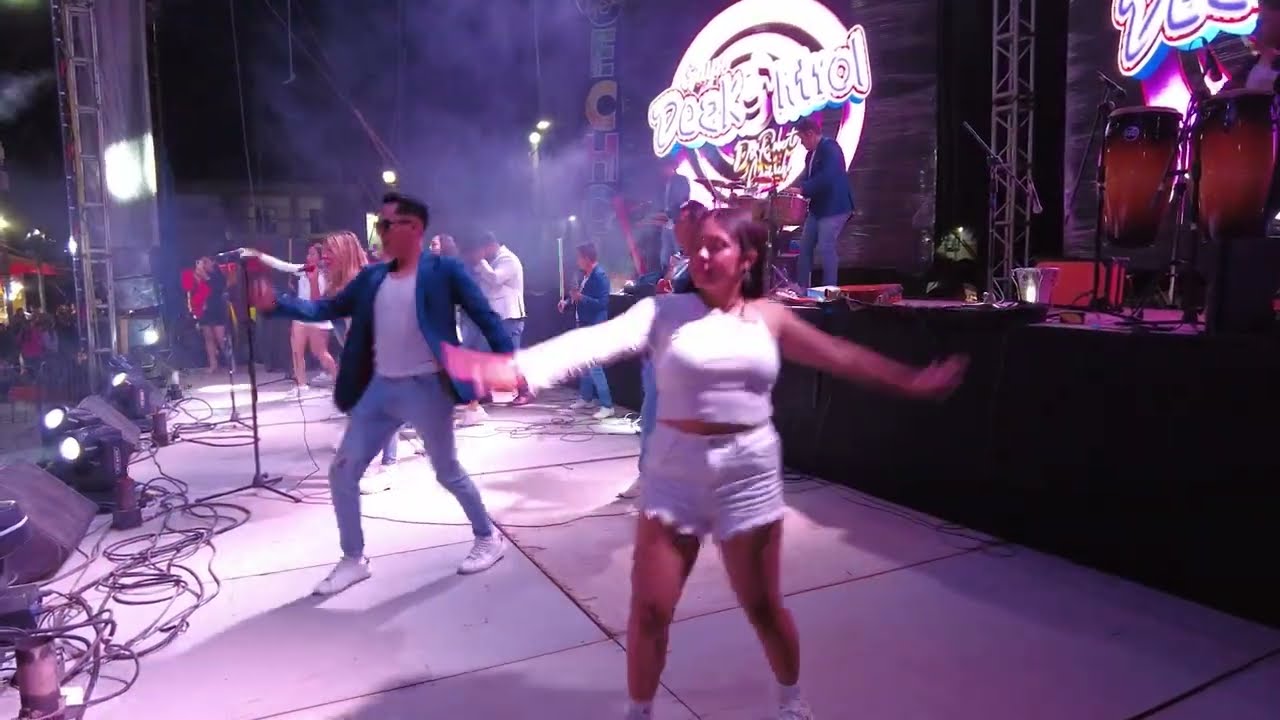 GRUPO DEZKONTROL EN VIVO DESDE QUECHOLAC  PUEBLA.
