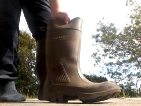 dunlop purofort wellingtons