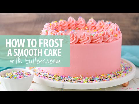 how-to-frost-a-smooth-cake-with-buttercream-frosting