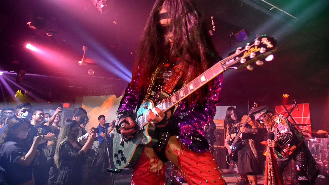 Crazy Duke (瘋狂公爵) — Rocking Woman @ Rocks ('Berlin's Show') (Mar 20, 2023)