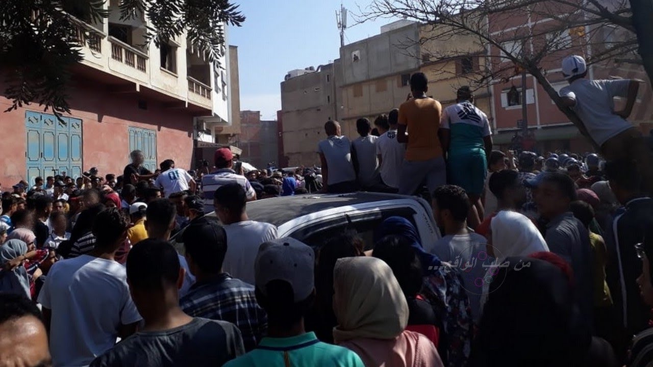 أسرة غريـبة كانت تسكن منزلا و لما خرجت منه و أراد صاحبه إصلاحه وقع على اكتشاف رهيـب!!