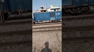 karta rahta hu teri baate #song #travel #train #viral #reels @MrBeast @MrBeast2 #viralstory