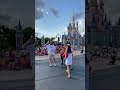 From #IDOL to #WaltDisneyWorld…and back again TONIGHT! 🎤 It’s #DisneyNight, LIVE at 8e/5p on ABC!