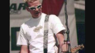 Blink 182- Dancing With Myself