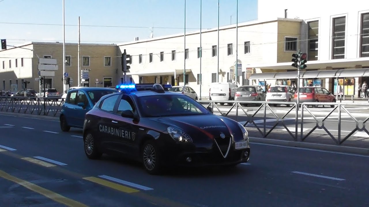 Nuova Alfa Romeo Giulietta Carabinieri New Alfa Romeo Giulietta Carabinieri Youtube