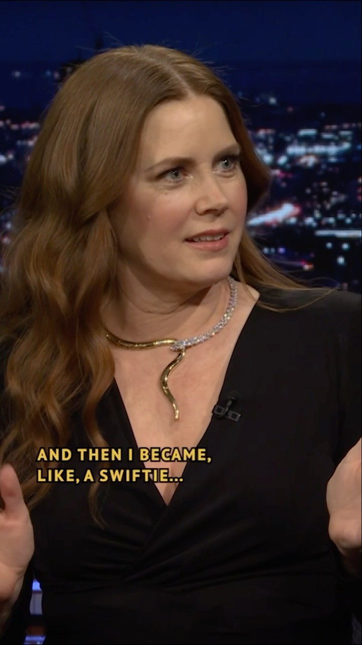 #AmyAdams would love to play #TaylorSwift’s manager #TreePaine in a biopic ? #FallonTonight