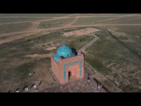 Орыс қыздарымен тізеге дейін шұлық киіп секс Анна Шепелева порно