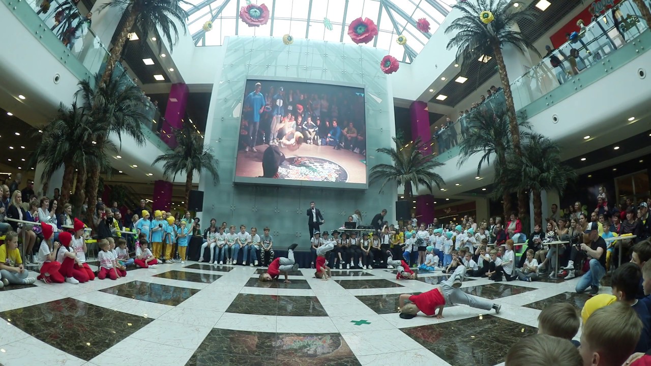 БРЕЙК ДАНС младшая СОРМОВО (Ермолаева Ксения) Школа брейк данса SERIOUS ...