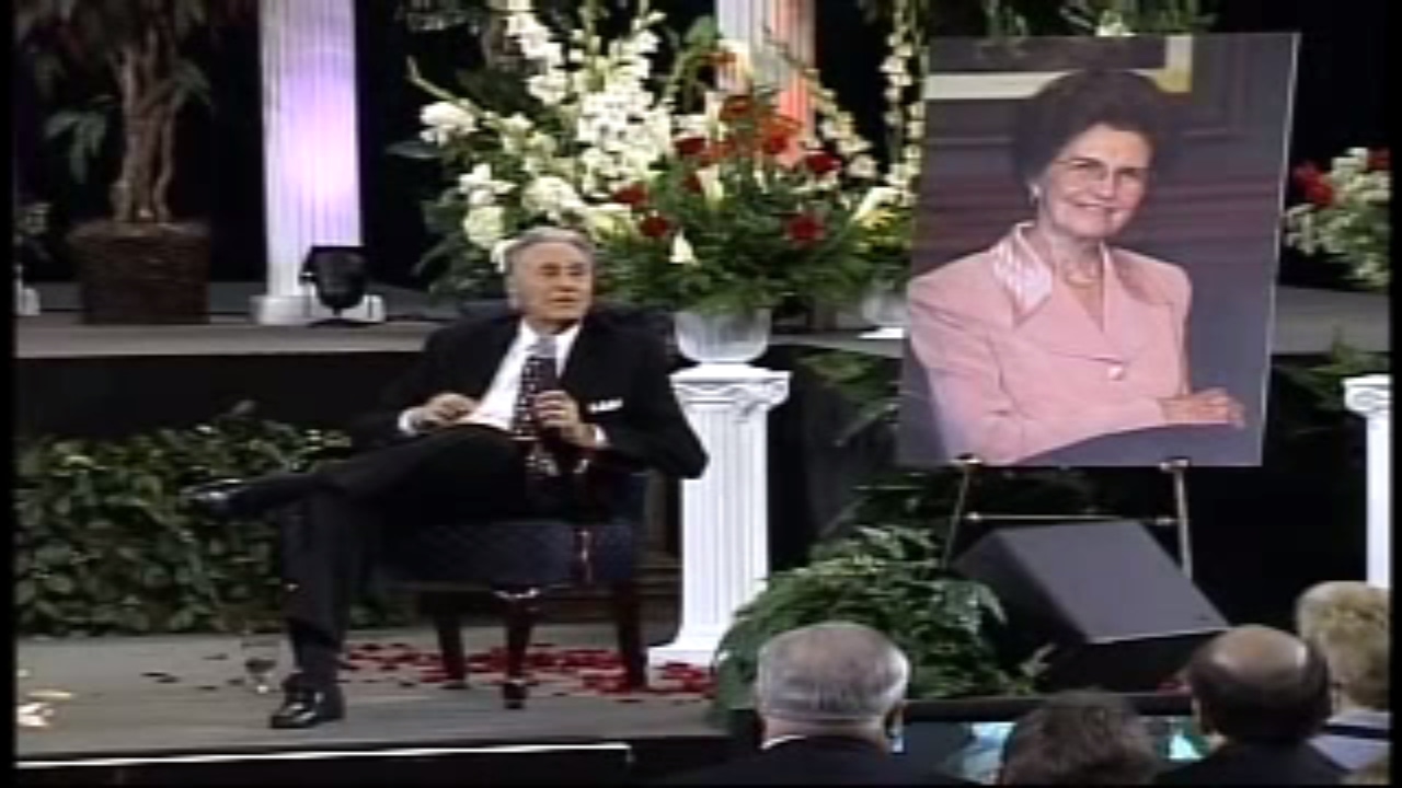 A Tribute To Oral Roberts