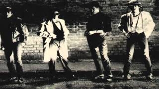 The Clash - Should I Stay Or Should I Go