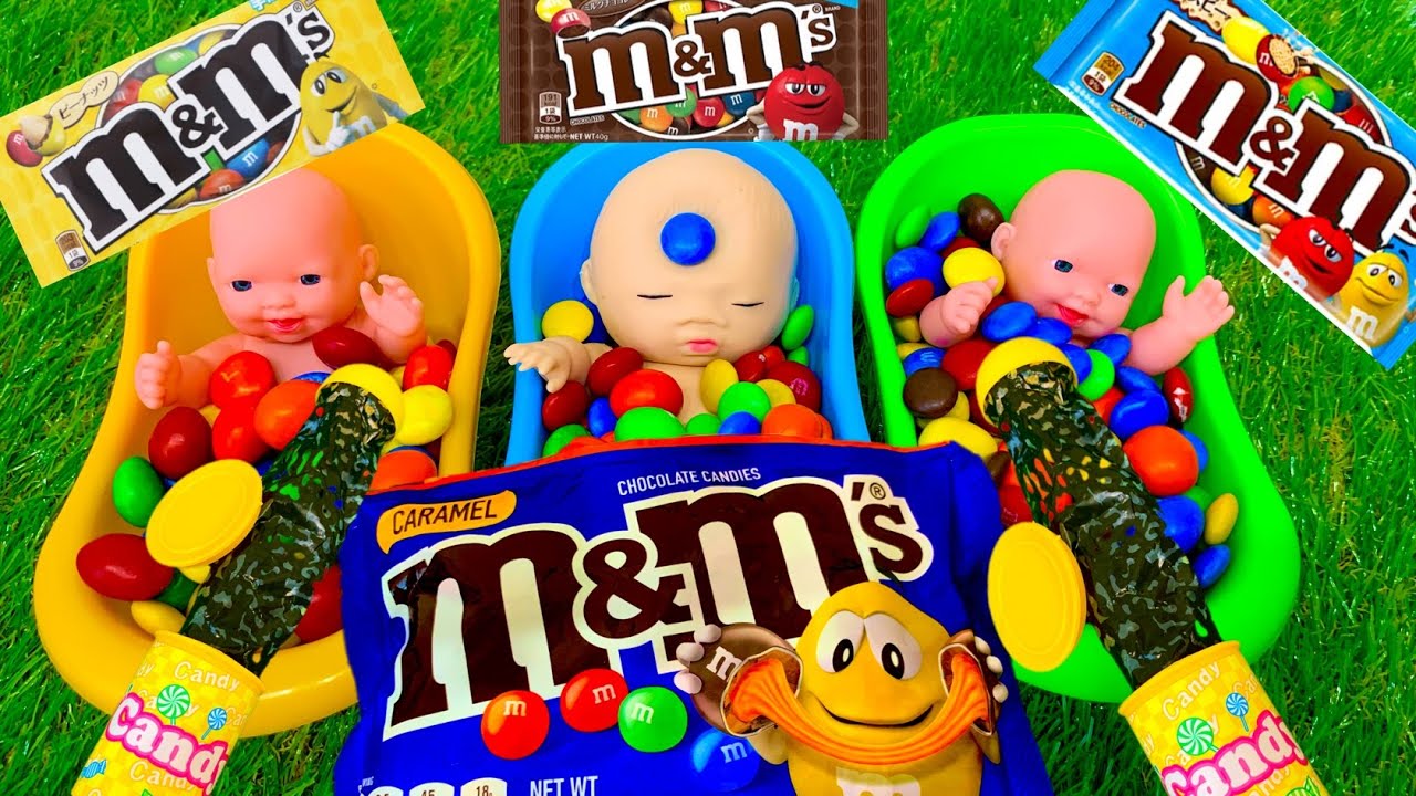 Satisfaction ASMR｜Lots of fun and magic while adding M&M's and Skittles ...