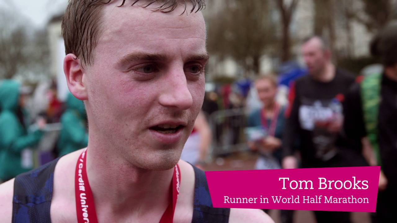 Sport Wales - Volunteers at the World Half Marathon