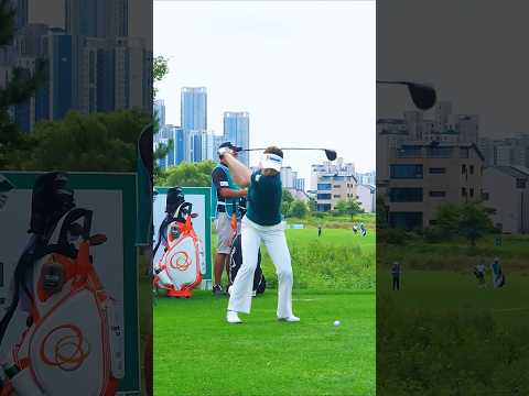 볼 수록 이로운. #이로운 프로. 드라이버 스윙. 슬로우모션. #골프 #golf (구독은 좋아요)