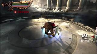 PSP- God of War- Ghost of Sparta- Grave Digger (Zeus) Gameplay screenshot 2