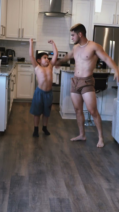 Dad out here teaching me how to pose 😎💪