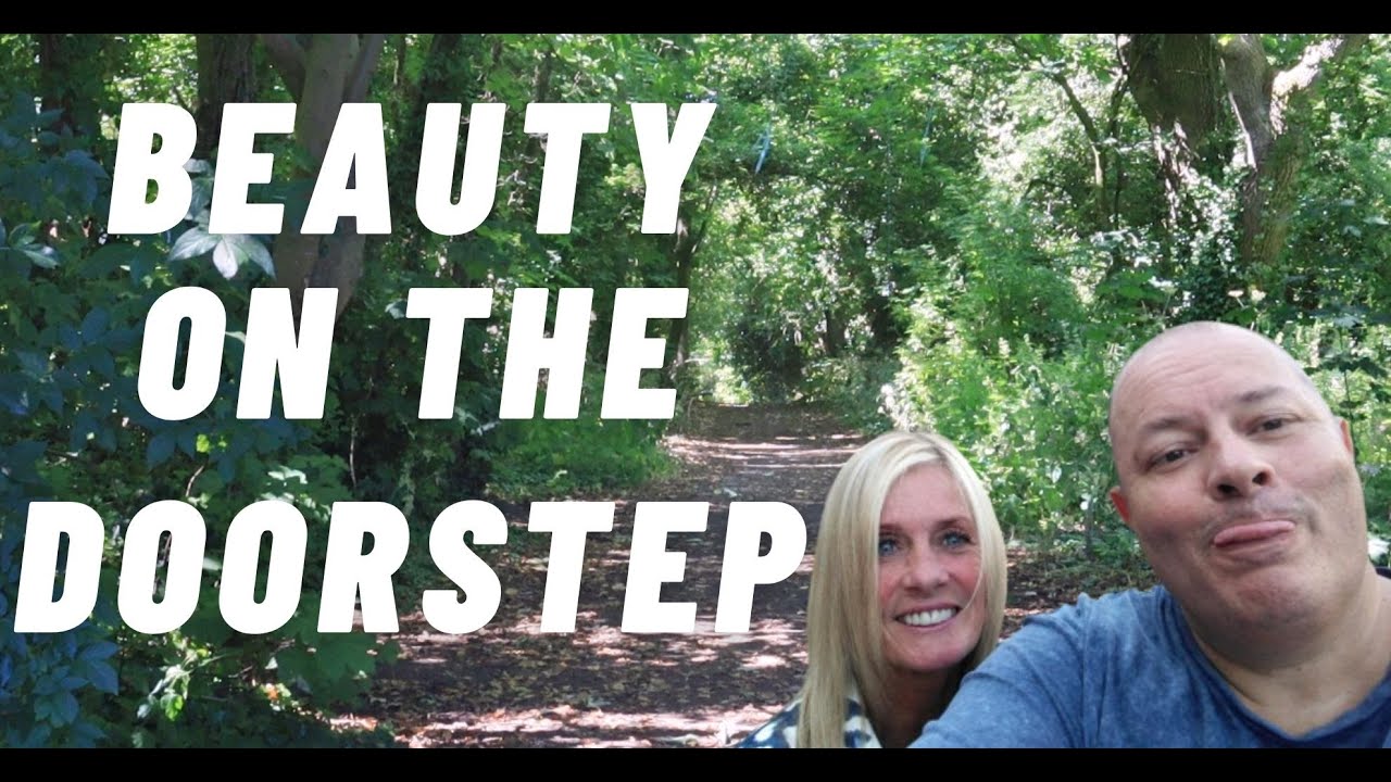 TOUR DURHAM COXHOE WOOD , WALK TO SEE THE HORSES