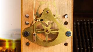 Chronometer escapement pendulum clock