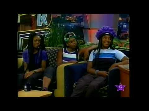 Cliff Richard-fans zijn WOEDEND!!