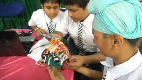 Workshop on ArduBotics. Day-2