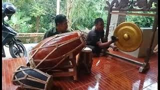 latihan gendang dan gong silat Bandrong Karomah 1