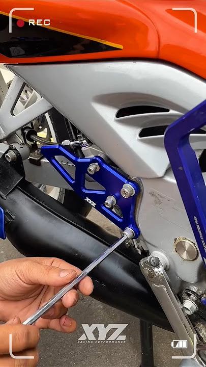 SUZUKI SATRIA 2-STROKE FRAME ACCESSORIES DOUBLE DISK HIU #satriahiu #2taklovers #satria2tak #2tak