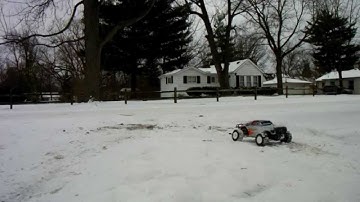 Traxxas Rustler snow bash
