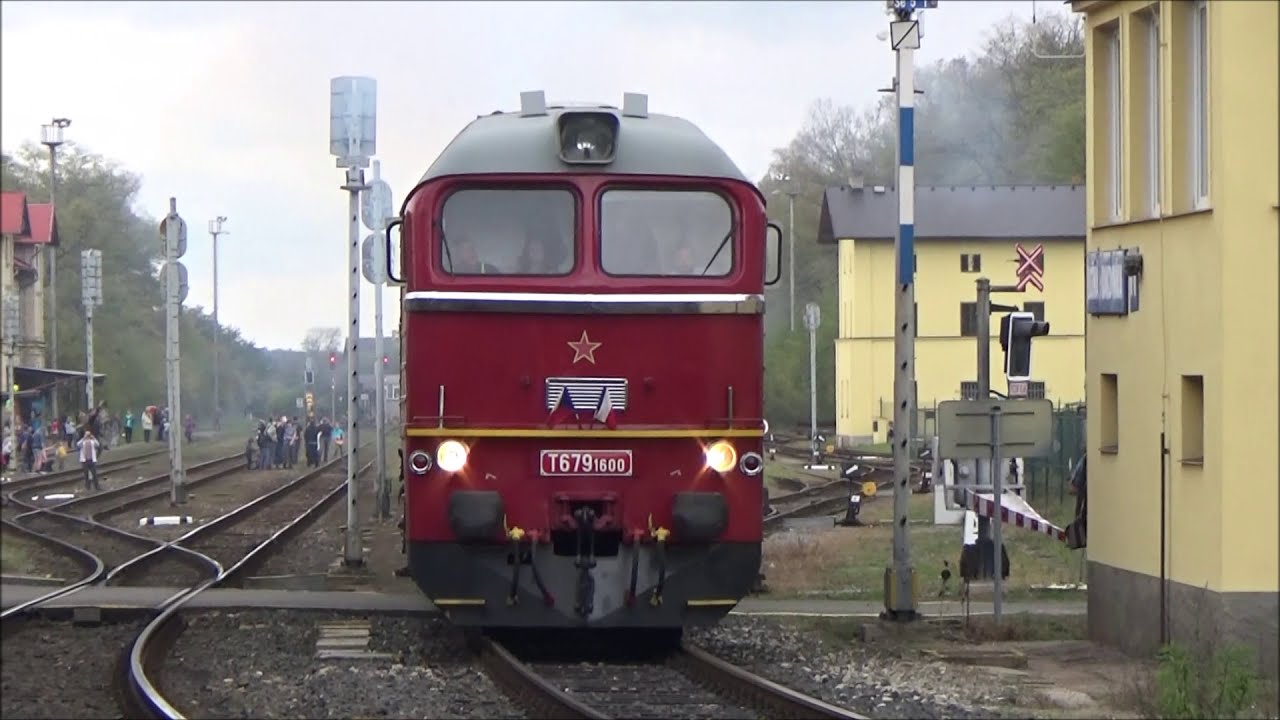 Pozdravy, pískání, houkání, troubení vlaků