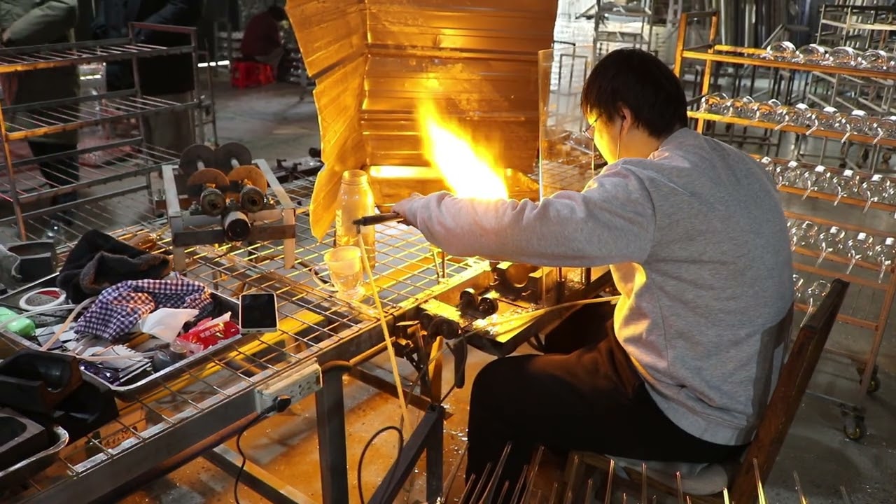 1,200°C Molten Glass to Perfection 🔥 