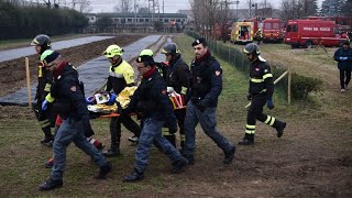 Italie : un train déraille près de Milan, au moins trois morts