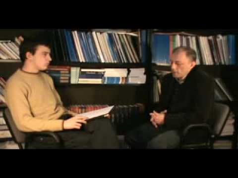 ვინ გვილოცავს ახალ წელს 1/2