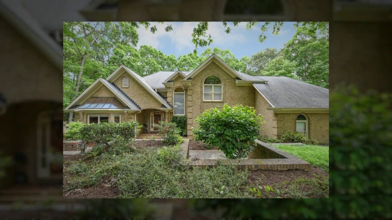 2504 Trail Wood Drive, Live in Durham, NC, Lucia Cooke Realtor, Real Estate, Luxury Homes For