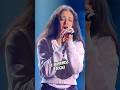 Lucia guadagna il primo SUPERPASS di #TheVoiceKidsIt e va dritta in finale nel team di Gigi! ⭐️