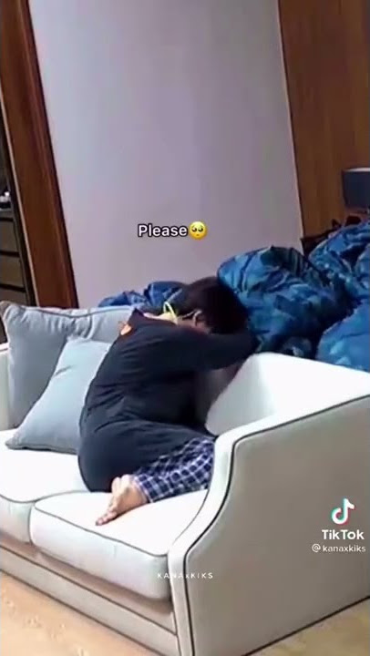 🤣🤣 Oh my take care of ur child #earthmix #gmmtv #safehouse #thailand