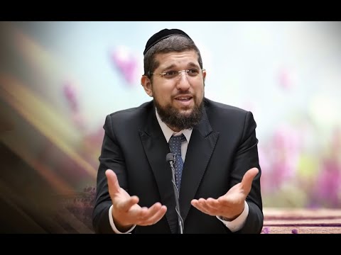 "בזכות מה זכו הזוג לפרי בטן אחרי 10 שנים" - קצר ולעניין עם הרב אליהו עמר