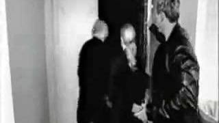 Dead Famous Queen Mary Investigation with Peter James