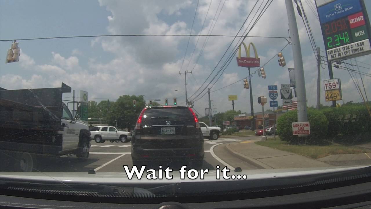Ran A Red Light & Almost T-Boned!! (Goodlettsville, TN) - YouTube