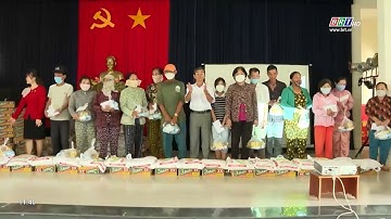 Trao 100 suất quà tết cho gia đình khó khăn xã An Nhứt | BRTgo