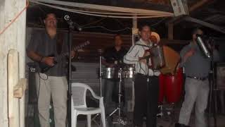 ARIS RAMOS---- AMOR DE QUINCENA---((EN VIVO ))  COMPLETO   2012 Y LA NUEVA SENSACIÓN