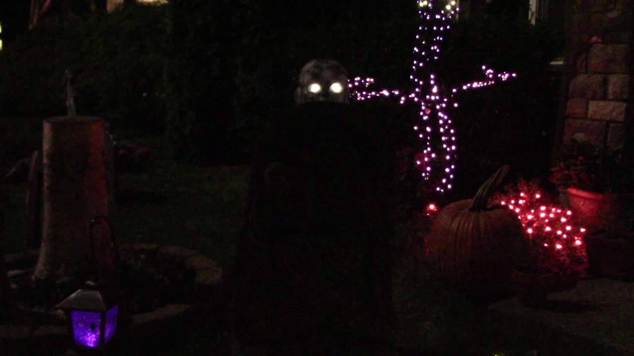 Tekky Toys 2013 Pop Up Zombie (Burnt Corpse) YouTube