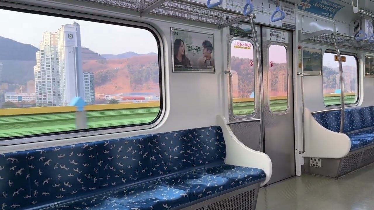 [부산2호선에 4개 편성만이 가지고 있는 구동음] 장산행 열차 남양산역 인근 주행