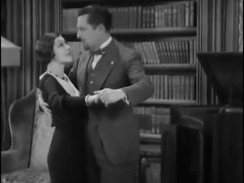 Some Jazzy 1931 Foxtrot Moves From Edward Everett Horton & Patsy Ruth Miller - Lonely Wives