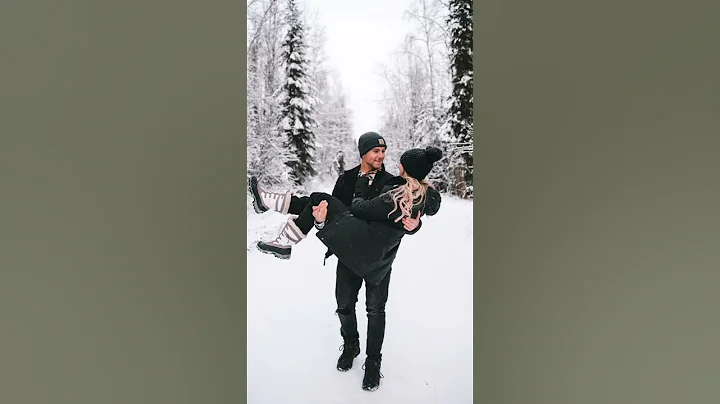 Couples poses to spice up your photos! 📸 #shorts #travelcouple #poses