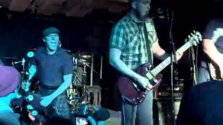 Warriors - Flatfoot 56 Live @ the Muse