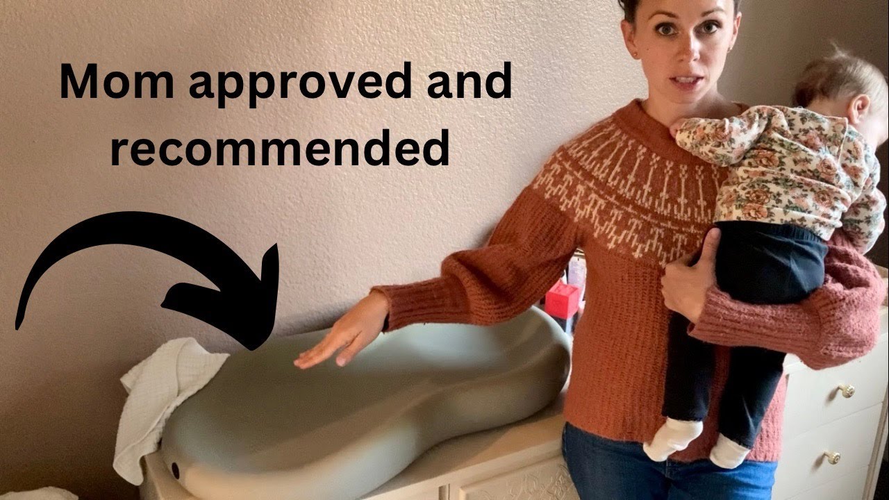 Review - Keekaroo Peanut Changer