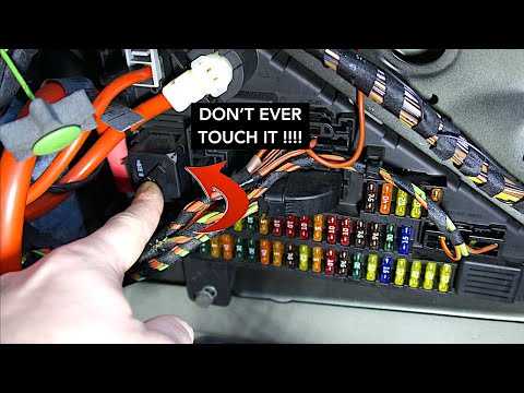 Battery Distribution Engine Compartment Fuse Block Replacement