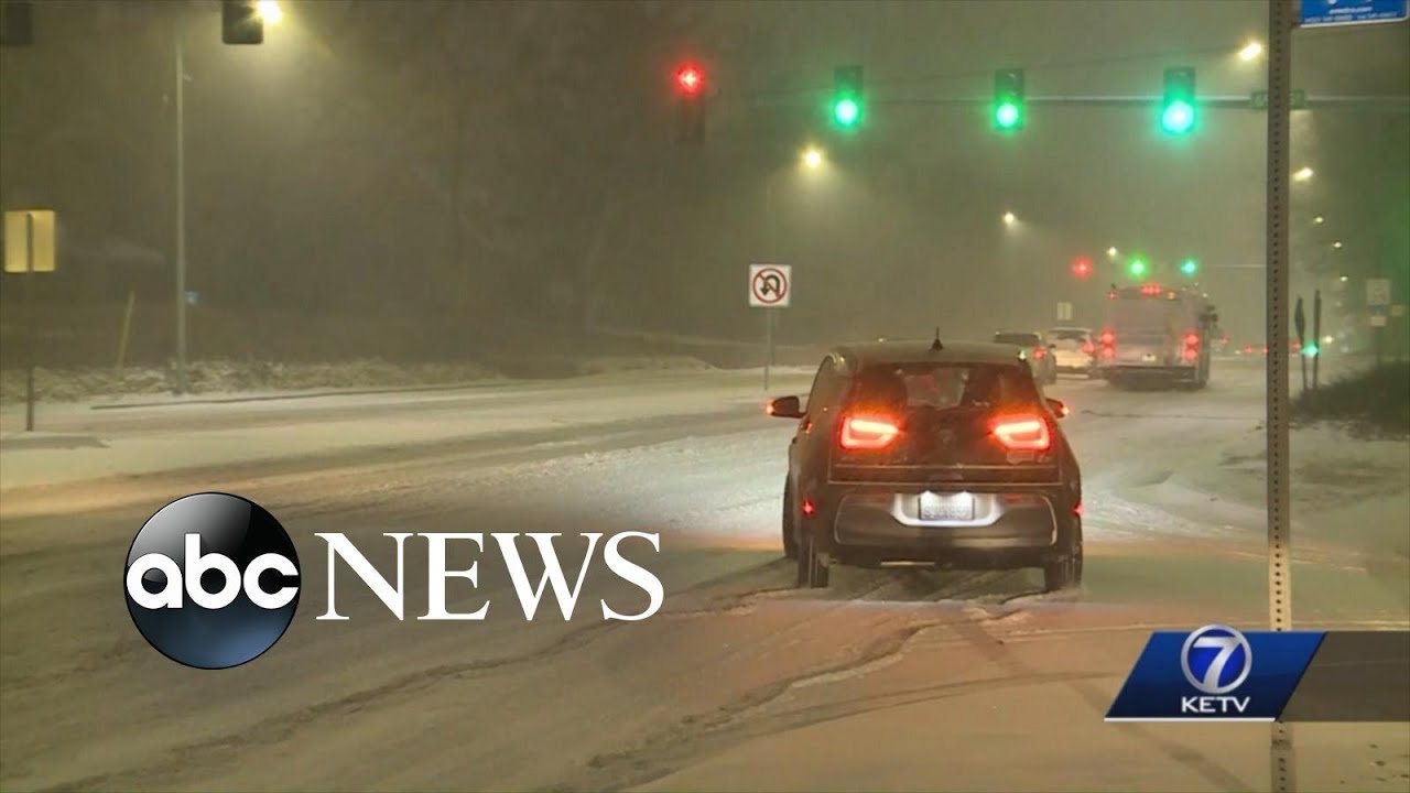 More than a hundred million on alert for monster winter storm - YouTube