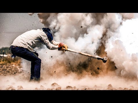 Video: Her Planlegger Du Et Besøk I Mexico's Exploding Hammer Festival